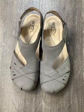 Earth Origins Women's Gray Open-Toe Slingback Sandals
